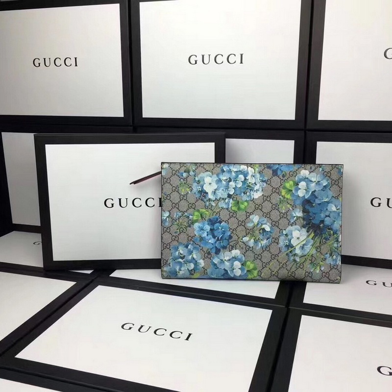 Gucci Handbags 294